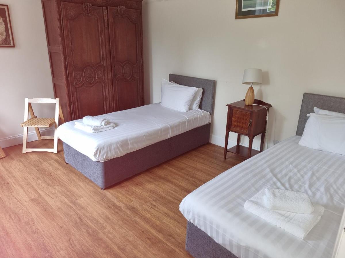 Auchendennan Farm Self Catering Cottages Balloch Bagian luar foto
