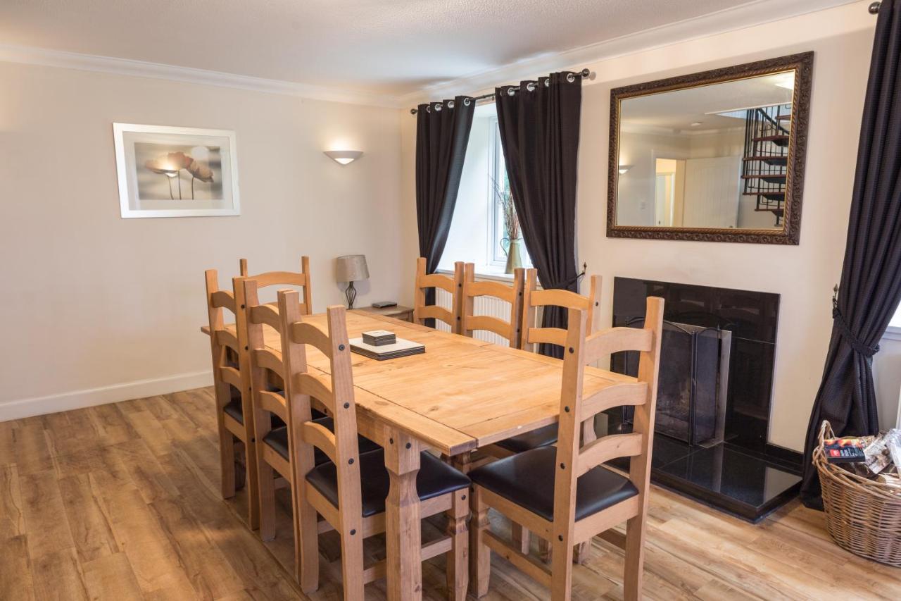 Auchendennan Farm Self Catering Cottages Balloch Bagian luar foto