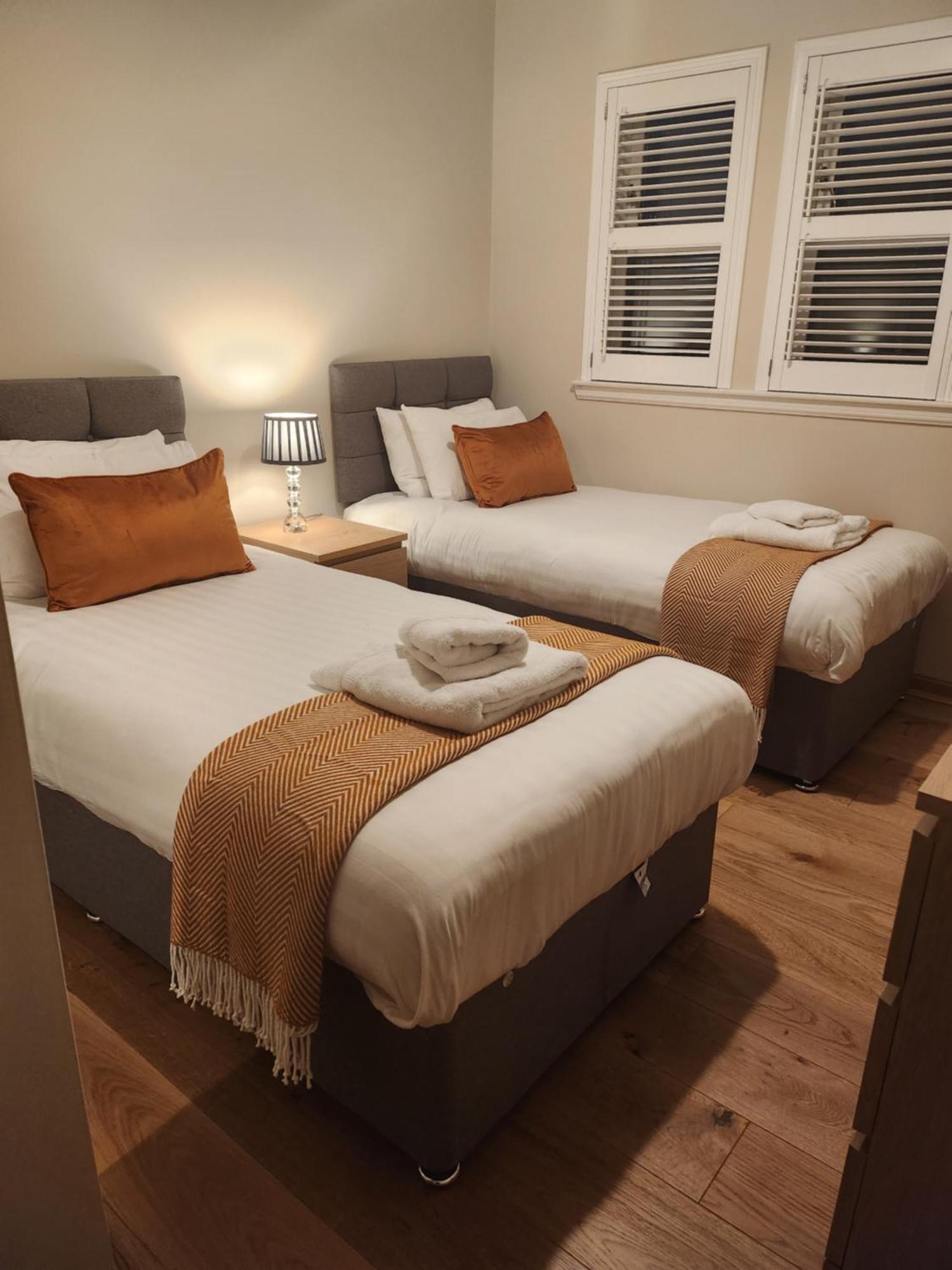 Auchendennan Farm Self Catering Cottages Balloch Bagian luar foto