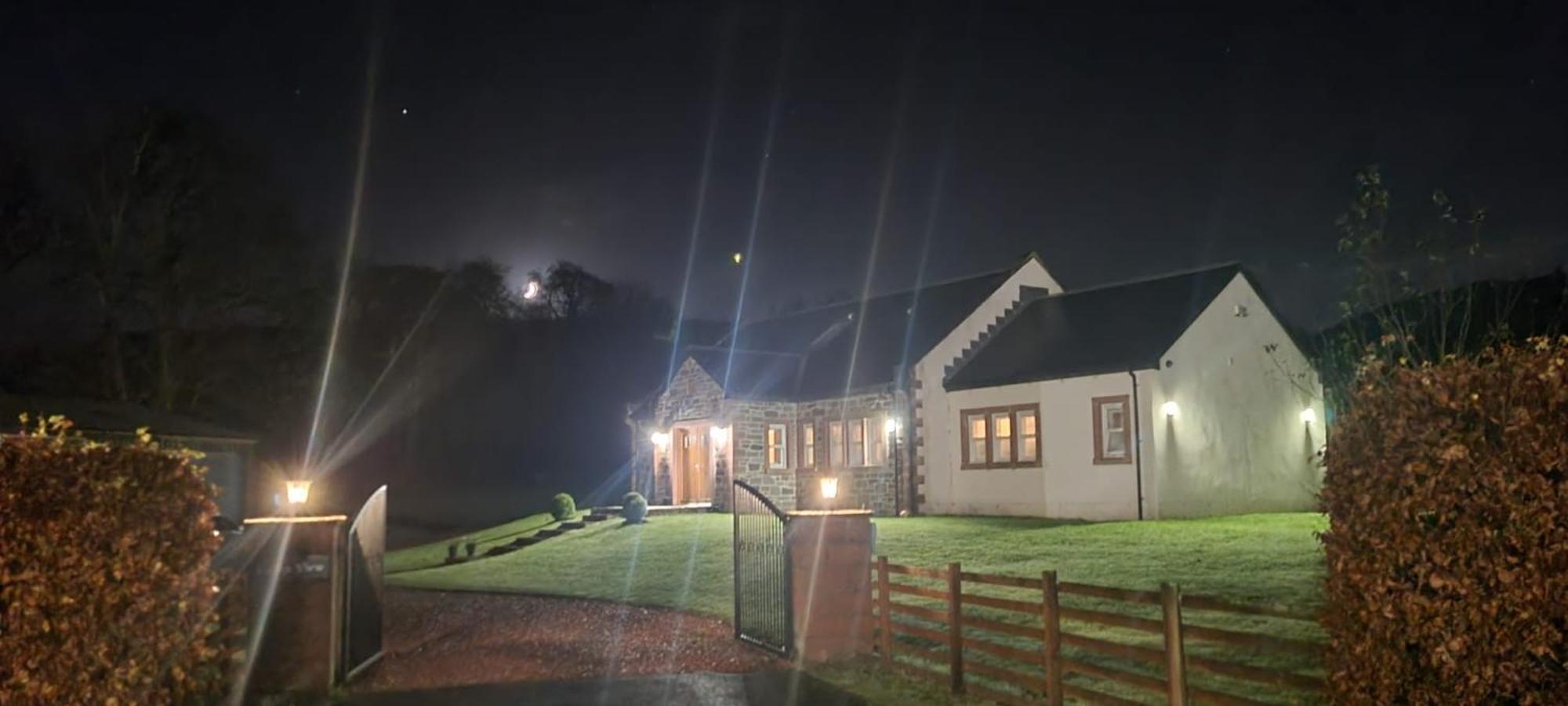 Auchendennan Farm Self Catering Cottages Balloch Bagian luar foto