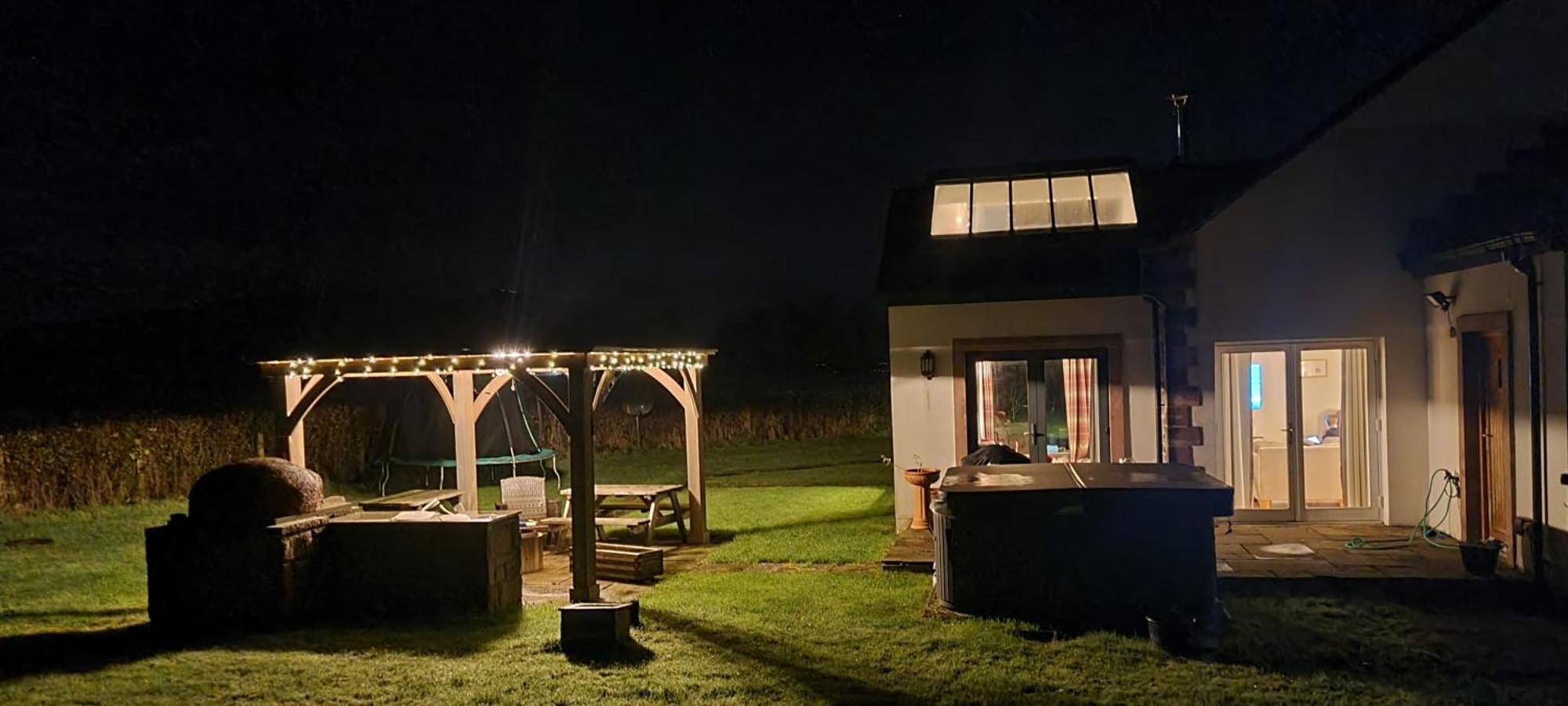 Auchendennan Farm Self Catering Cottages Balloch Bagian luar foto