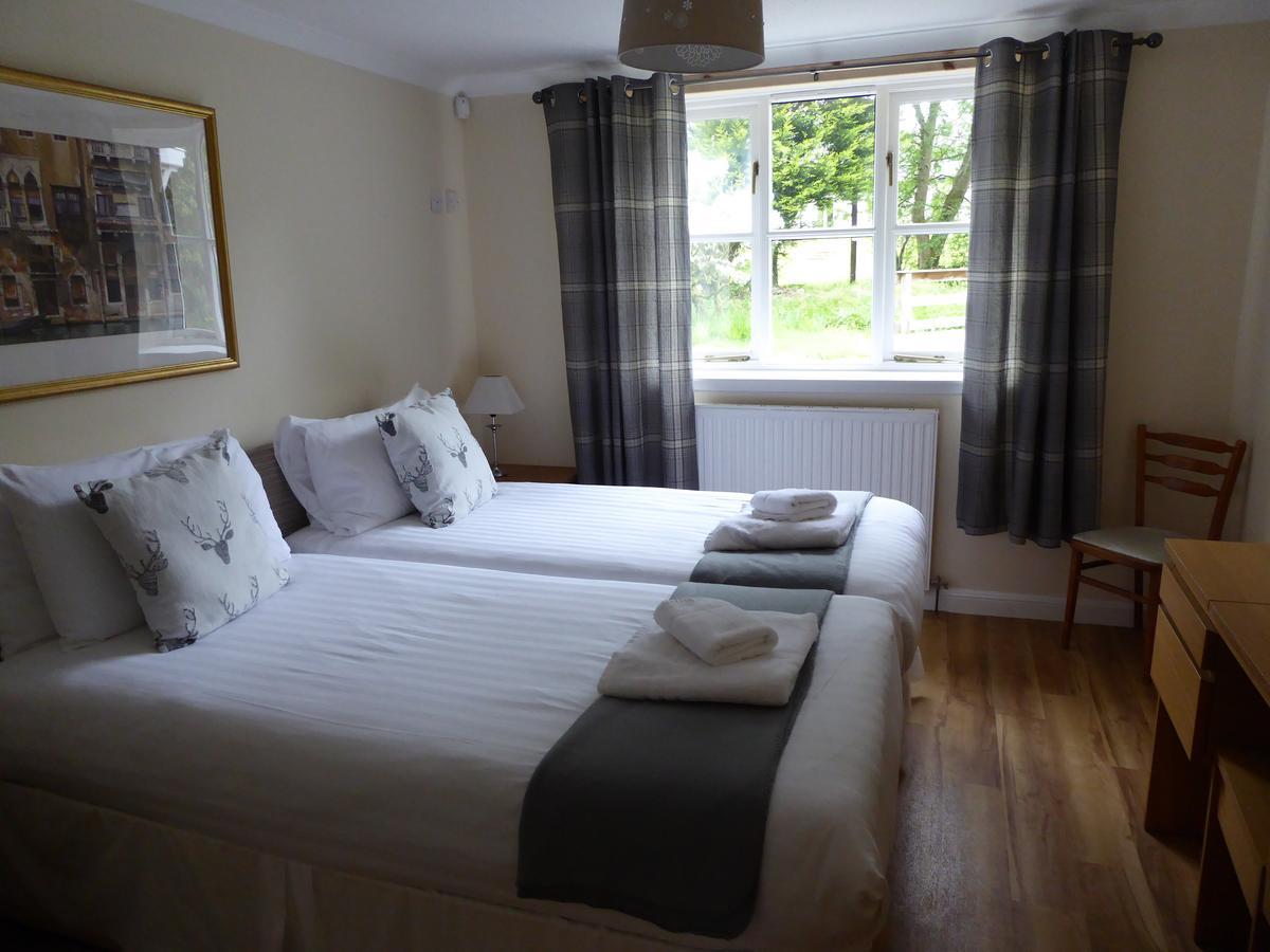 Auchendennan Farm Self Catering Cottages Balloch Bagian luar foto
