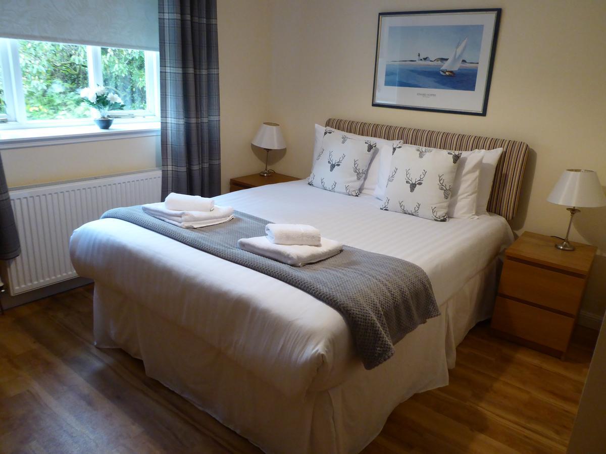 Auchendennan Farm Self Catering Cottages Balloch Bagian luar foto