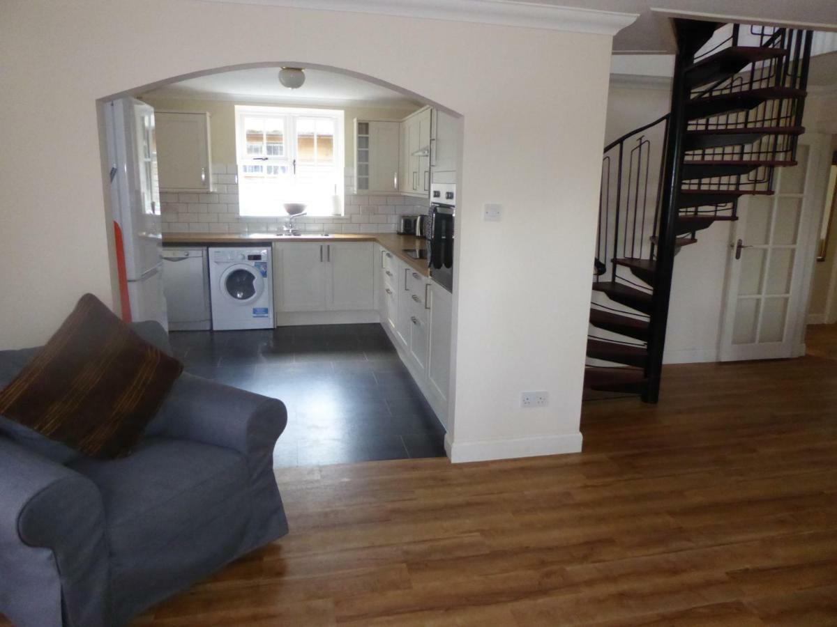 Auchendennan Farm Self Catering Cottages Balloch Bagian luar foto